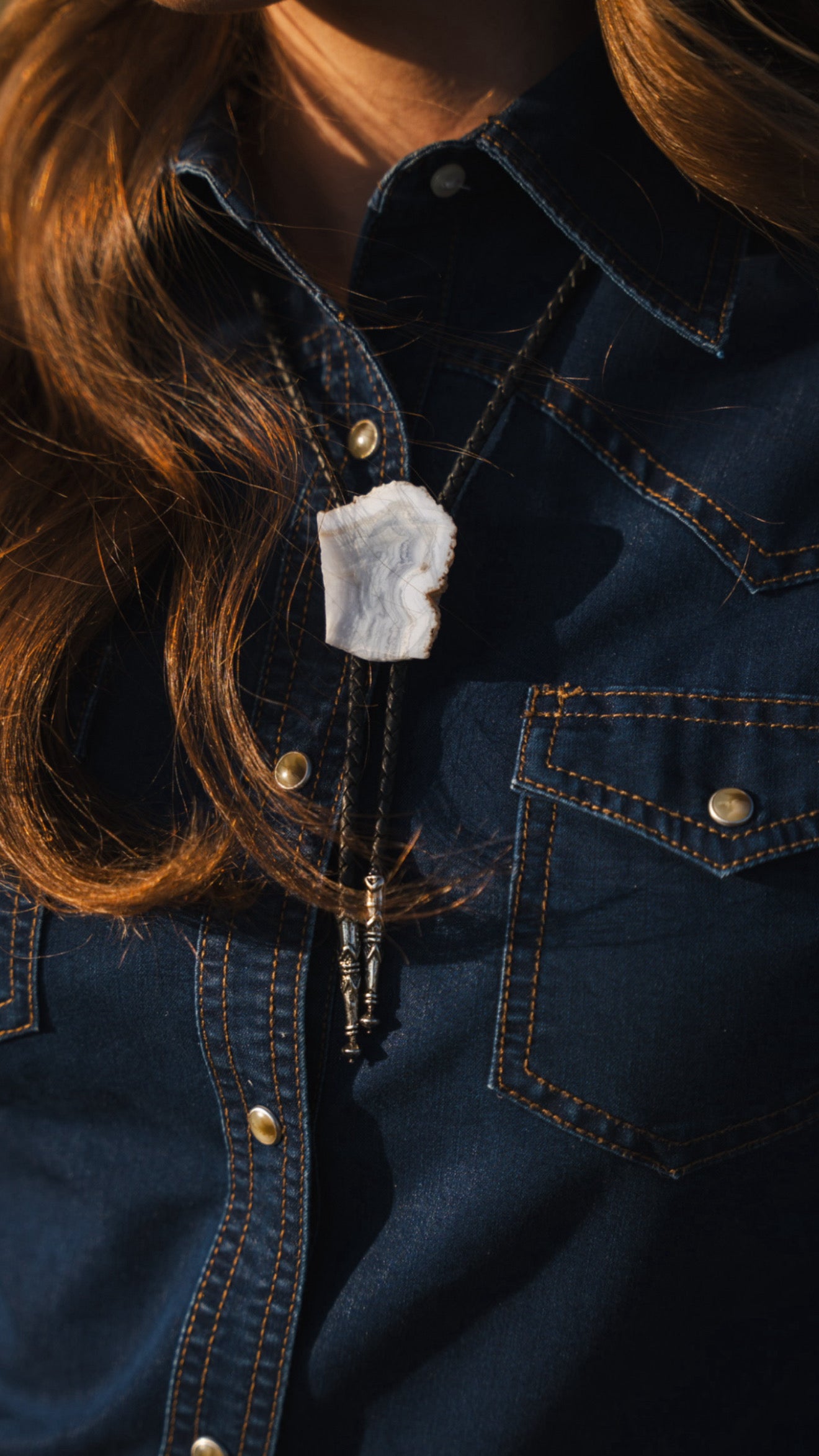 White Dainty Geode Bolo Tie